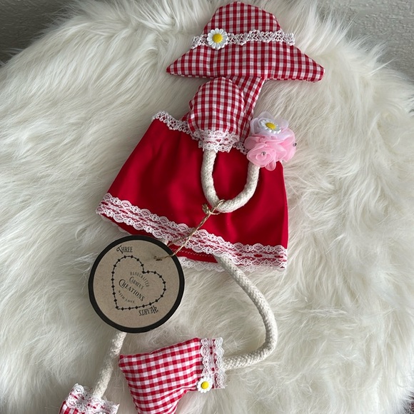 Magnetic doll to decorate the fridge and put your appointments - Picture 3 of 12